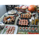 Distribución de formas en una mesa