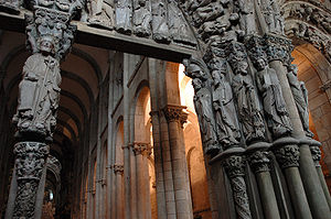 Interior Catedral Santiago de Compostela.jpg