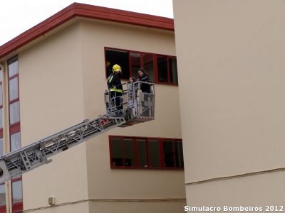Simulacro_Bombeiros_2012_17.jpg