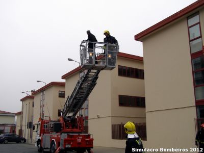 Simulacro_Bombeiros_2012_23.jpg