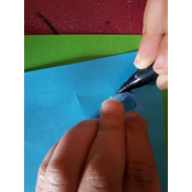 Con rotuladores de colores trazar círculos - CC-CY-SA Teresa Neira