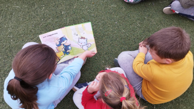 Palabras chave: Apadriñamentos lectores