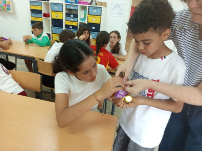 Polos eclipsados actividade 1 (6ºEP)
