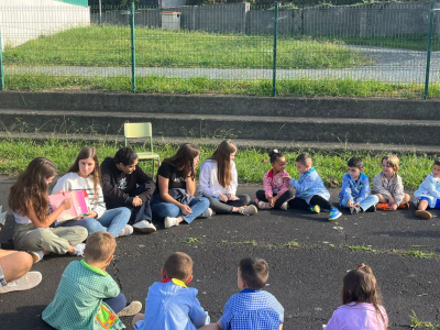 Palabras chave: Contacontos IES alumnado de infantil