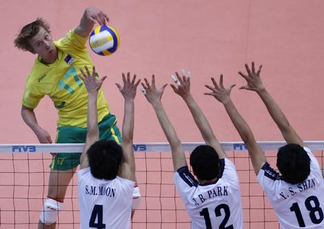 imaxe dun partido de voleibol, con finalidade est&eacute;tica.