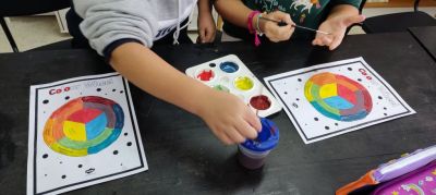 Explorando a roda de cor (2)
