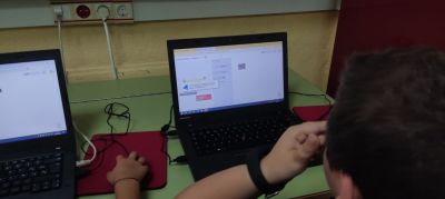 Programamos con Blockly
