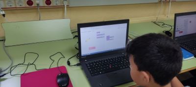 Programamos con Blockly
