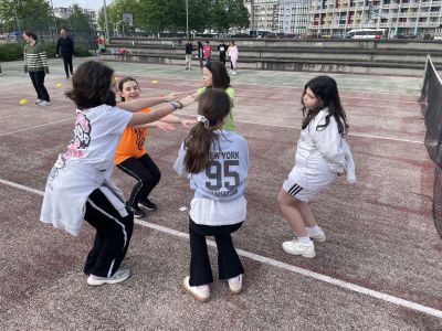 Palabras chave: Educación Física na rúa