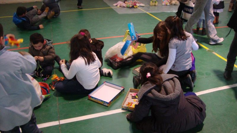 Nova_mercadillo_solidario_y_excursion_infantil_010.jpg