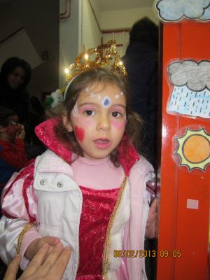 OLIVIA. Princesa o reina?
