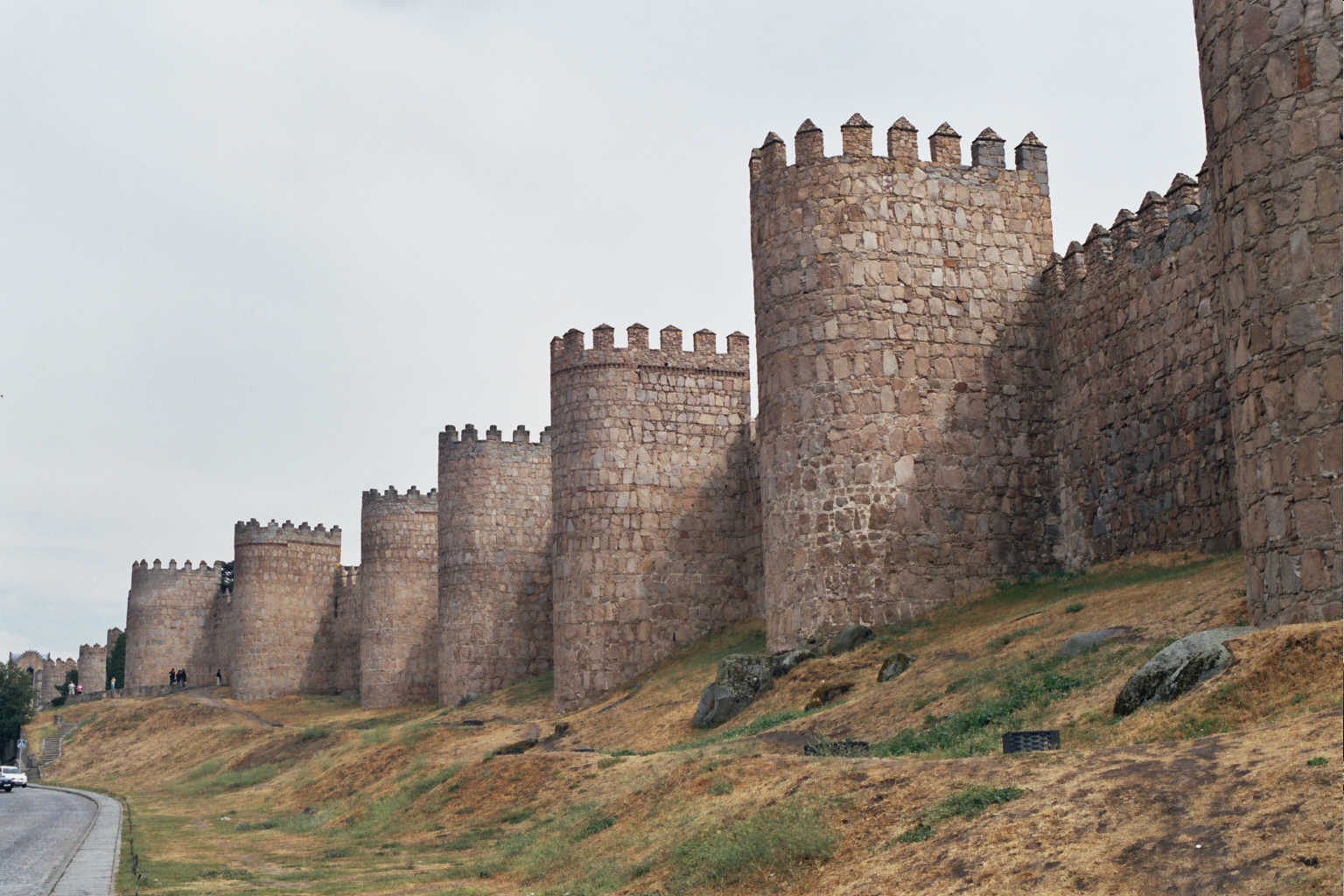 Anexo Muralla de Ávila.jpg