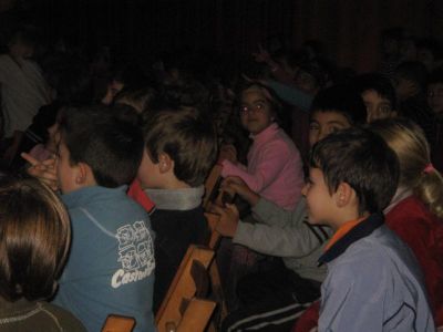 OLLOS PARA VER
Asistimos os nenos e nenas de E.I. e de 1º ciclo de E.P.
