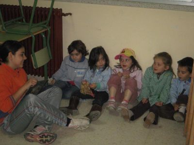 LECTURA DO ALUMNADO DE 6º A E.I
Gustouvos? 
