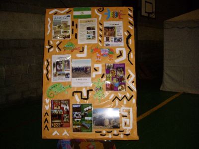 Cartel informativo sobre África.
