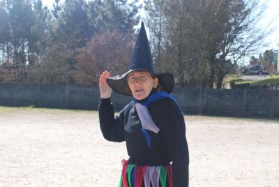 A TEACHER MEIGA
