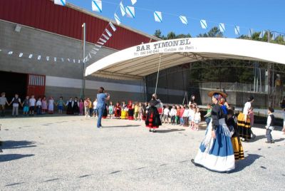 PREPARADOS PARA CANTAR OS MAIOS
