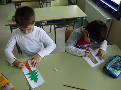 TRABALLANDO COS CONTOS
