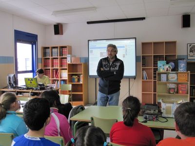 EXPLICACIÓN DO PROXECTO DE RADIOAFICIONADOS
