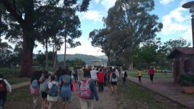 Xornada de convivencia có alumando do CEP Marcos da Portela
Palabras chave: Ruta Illas das Esculturas Excursión Marcos da Portela