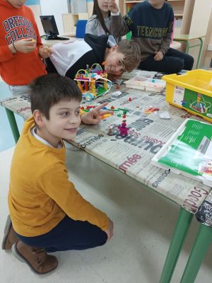 Club de Ciencias 23 - 24
Palabras chave: Club Ciencias 2024