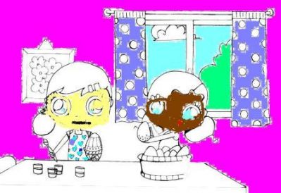 Nenos decorando os seus ovos
