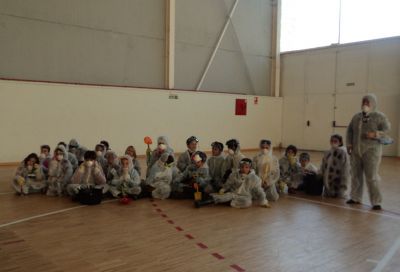 A marea branca 
limpando a marea negra
