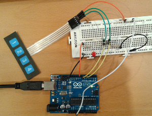 Circuito con botóns