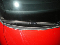 Rasqueta con una goma flexible.