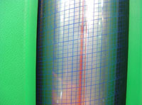 Cilindro de carga mostrando el nivel de refrigerante.