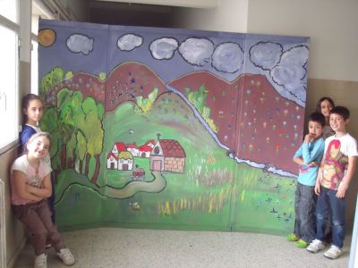 Pintamos decorados para a festa de Fin de Curso.
