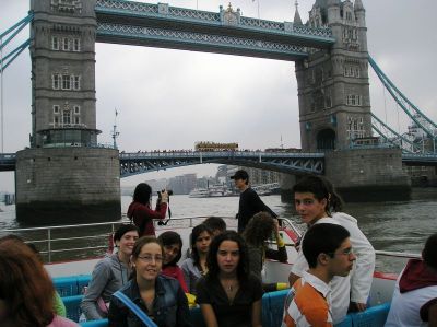London Bridge

