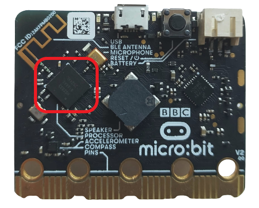 Sensor de temperatura en la parte trasera de la placa microbit