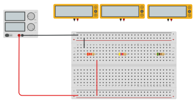 En la imagen se muestra una captura de Tinkercad con tres resistencias montadas en una placa de pruebas y tres multímetros