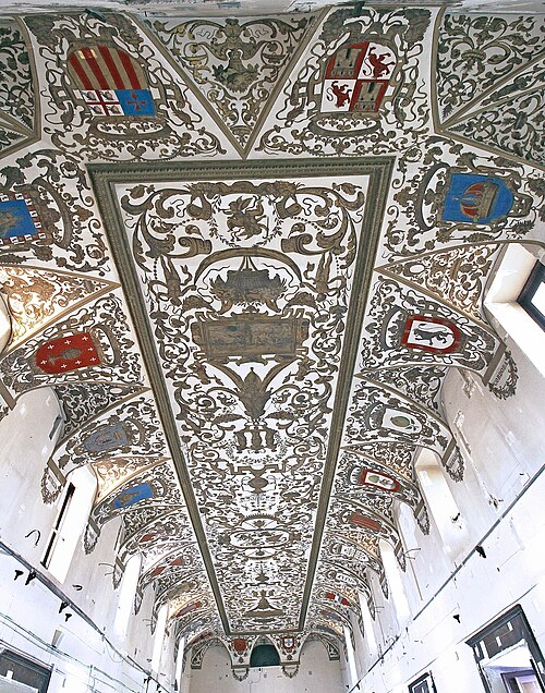 Escudo de Galicia no Salón de reinos de Madrid