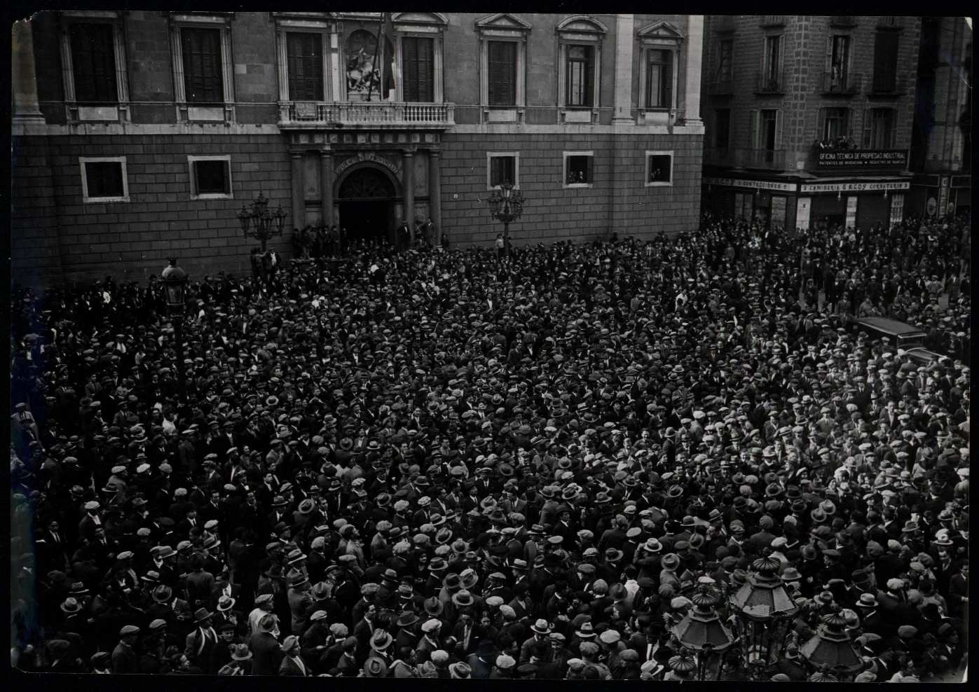 Proclamación da Segunda República en Barcelona 