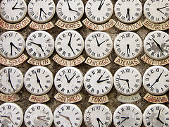 reloxos cos distintos fusos horarios