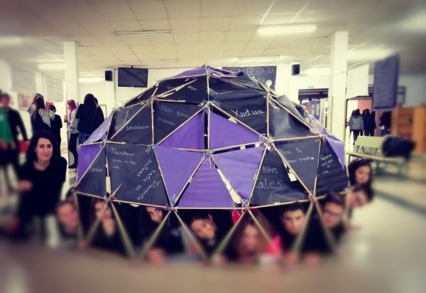 Cupula geodésica con caras