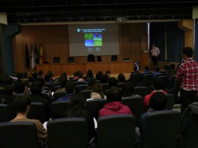 Olimpiada de Bioloxía
 Un total de 105 estudiantes de Secundaria de toda Galicia participaron el día 13 de enero en el campus de Vigo en la sexta Olimpiada Gallega de Biología. Representando al IES David Buján se encontraba Diego Andrés Pérez Pango, alumno que destaca por sus excelentes calificaciones en la asignatura de Biología.

