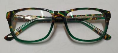 Lentes
Lentes obxectos perdidos
Palabras chave: Lentes