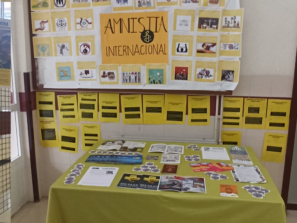 Exposición sobre os dereitos humanos de Amnistía Internacional