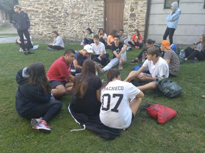 1ª etapa do Camiño Inglés Betanzos-Bruma
O alumnado de 1º de Bacharelato A percorreu a primeira etapa do camiño inglés de Betanzos a Bruma acompañados polos docentes José Luis Gorrochategui Santos e Marta Penalonga Chao.
