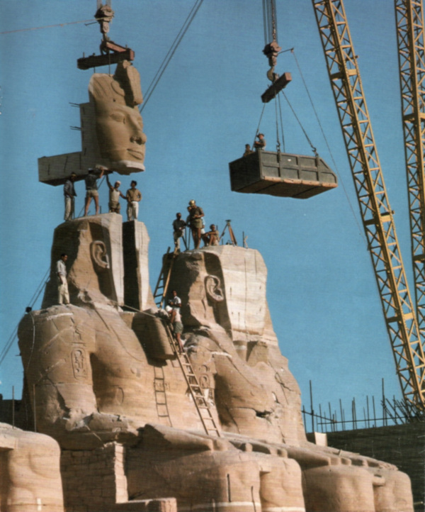 Reconstrución do templo de Abu Simbel
