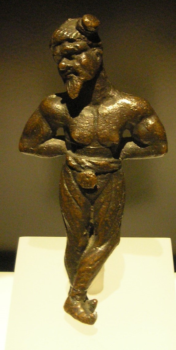 Fotografía dunha figura de bronce que representa un guerreiro suevo