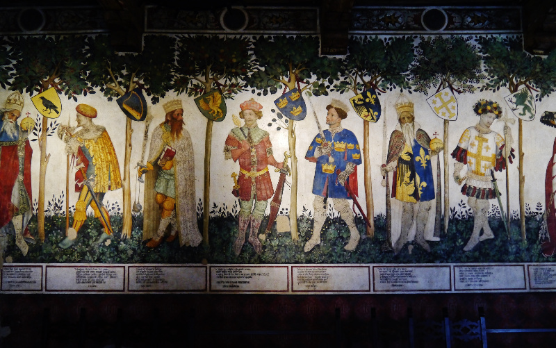 Os Nove da Fama do Castelo da Manta, Italia