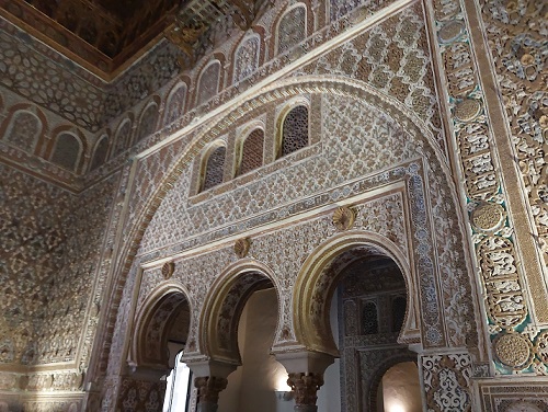 Fotografía do Salón de Medina Azahara