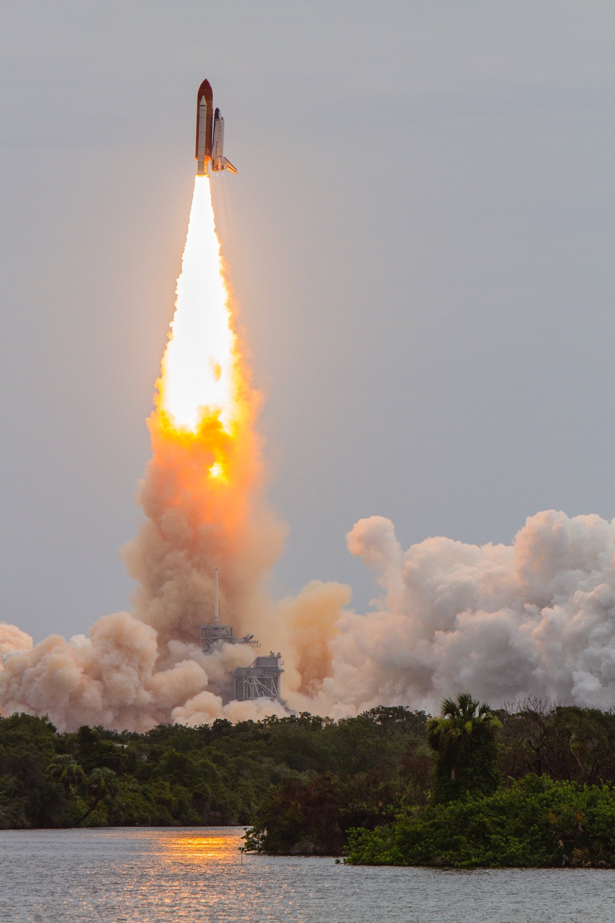 Foto Wicho despegue del Atlantis en la última misión de un transbordador espacial de la NASA.
