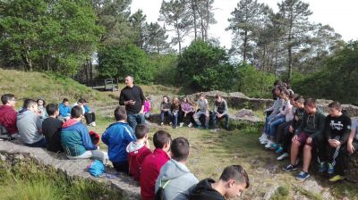 Visita ao Dolmen de Dombate
