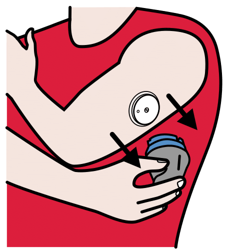 Persoa con dispositivo medidor de glucosa no sangue